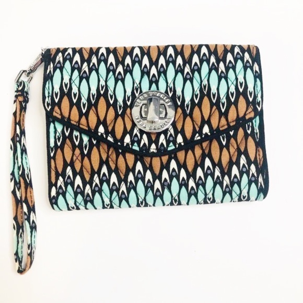 Vera Bradley Turnstyle Wristlet